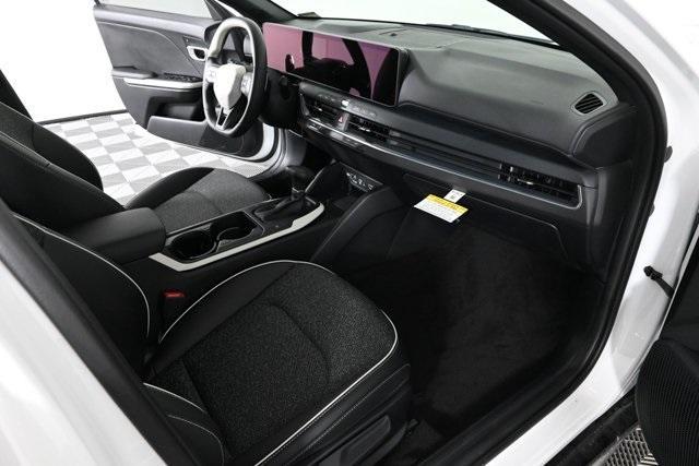 new 2025 Kia K4 car, priced at $27,783