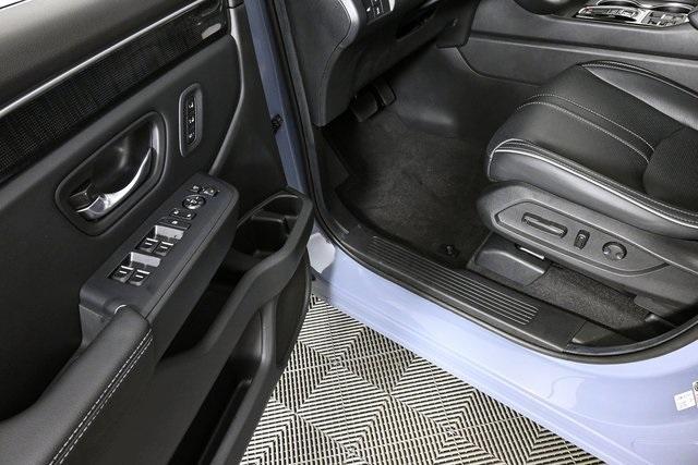 used 2025 Honda Pilot car, priced at $48,642