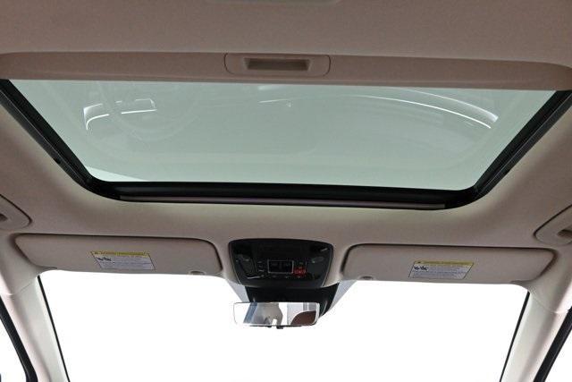 new 2026 Kia Carnival Hybrid car, priced at $54,900