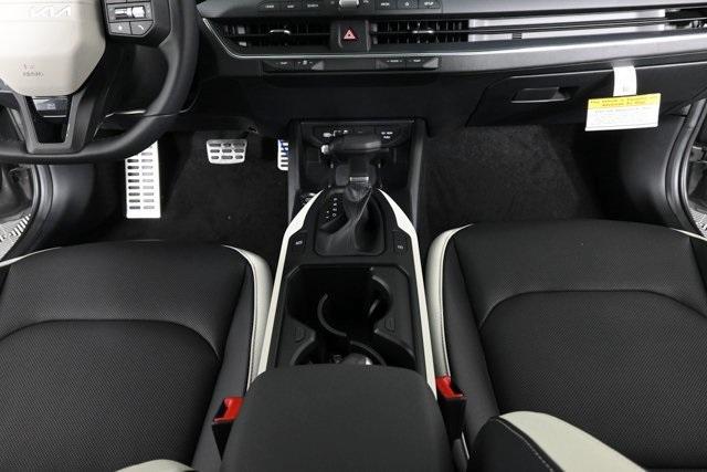 new 2025 Kia K4 car, priced at $29,380