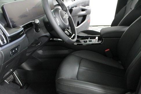 new 2025 Kia Sorento car, priced at $40,955