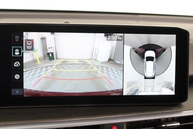 new 2025 Kia Sorento car, priced at $40,955