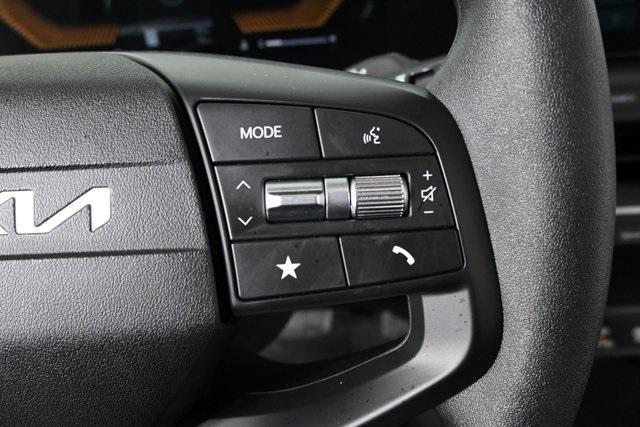 new 2025 Kia K4 car, priced at $24,777