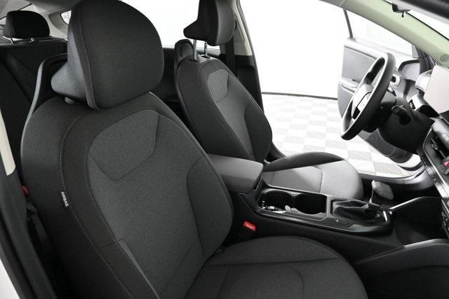 new 2025 Kia K4 car, priced at $24,777