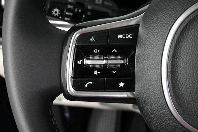 new 2025 Kia Sorento car, priced at $39,615