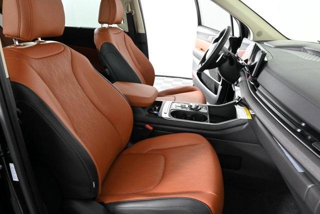 new 2026 Kia Carnival Hybrid car, priced at $43,920