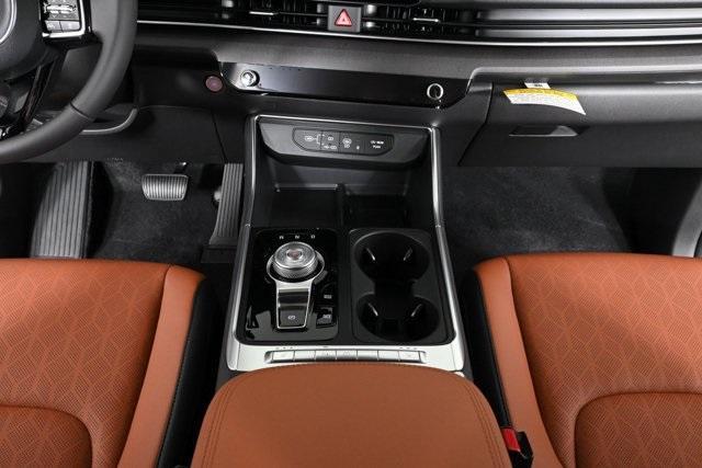 new 2026 Kia Carnival Hybrid car, priced at $43,920