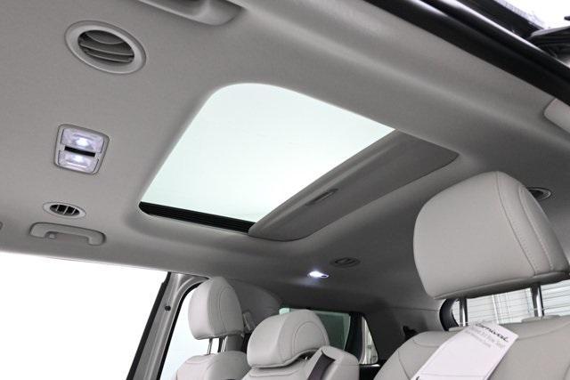 new 2026 Kia Carnival Hybrid car, priced at $49,084