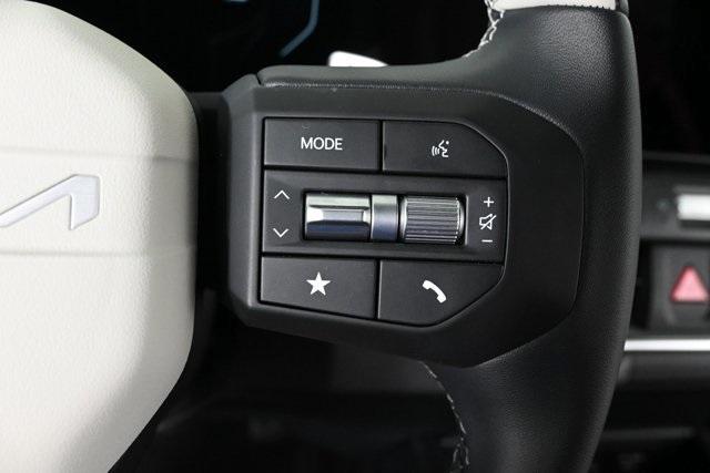 new 2025 Kia K4 car, priced at $30,924