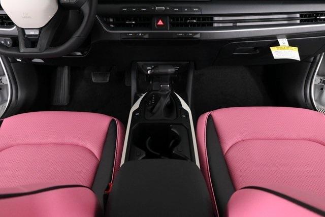 new 2025 Kia K4 car, priced at $30,924