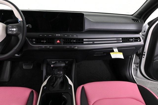 new 2025 Kia K4 car, priced at $30,924