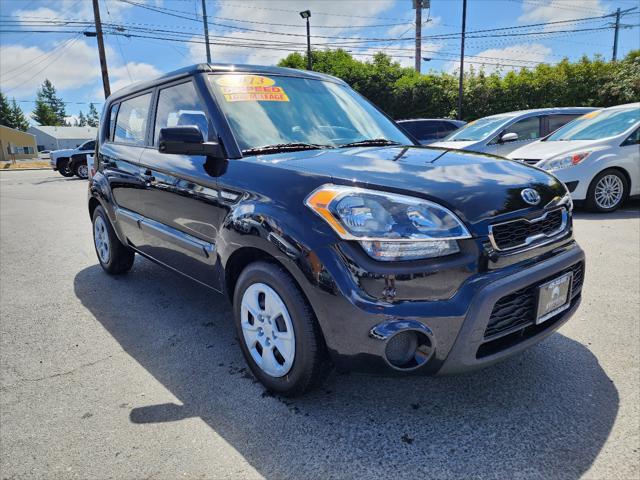 used 2013 Kia Soul car, priced at $8,995