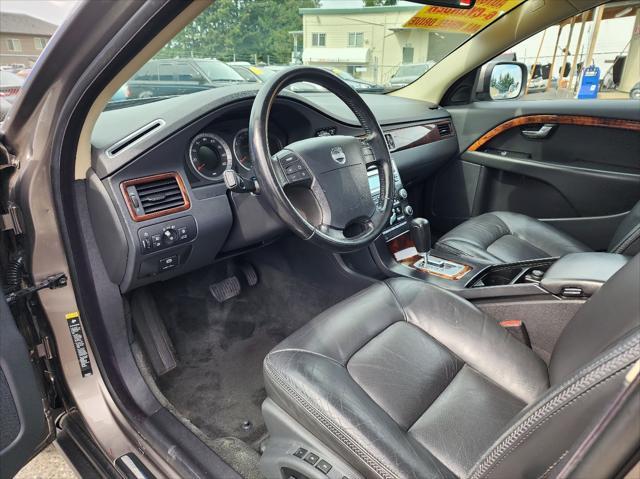used 2009 Volvo XC70 car, priced at $5,999