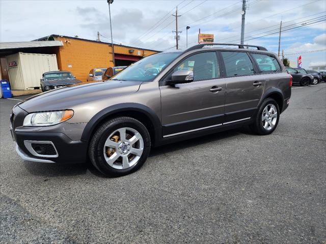 used 2009 Volvo XC70 car, priced at $5,999