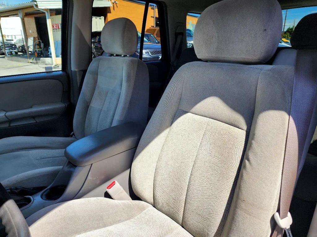 used 2005 Chevrolet TrailBlazer car, priced at $4,995