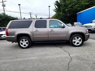 used 2012 Chevrolet Suburban car, priced at $10,995
