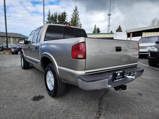 used 2001 Chevrolet S-10 car, priced at $10,999