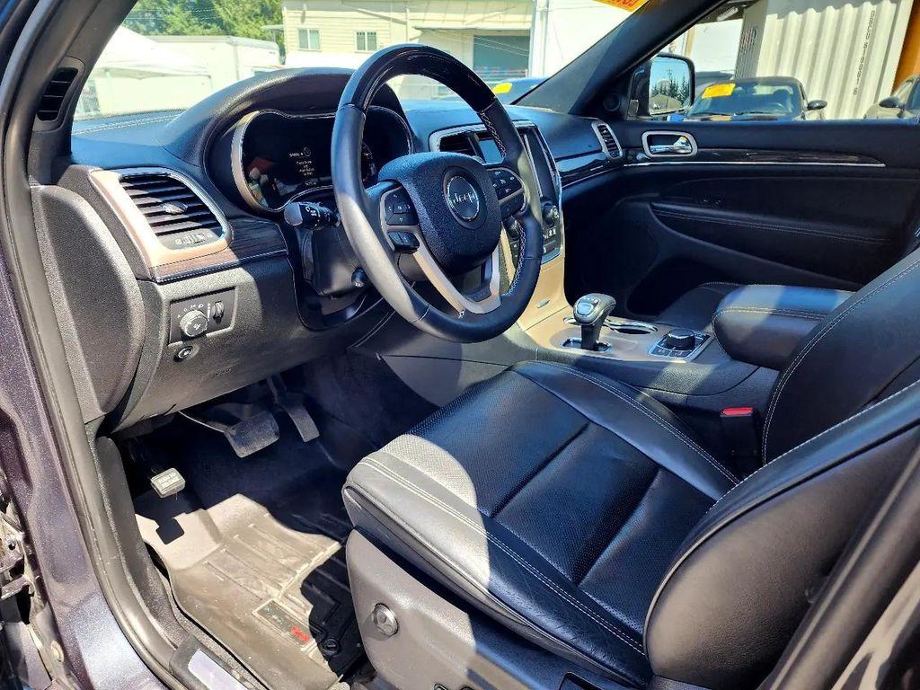 used 2015 Jeep Grand Cherokee car, priced at $16,495