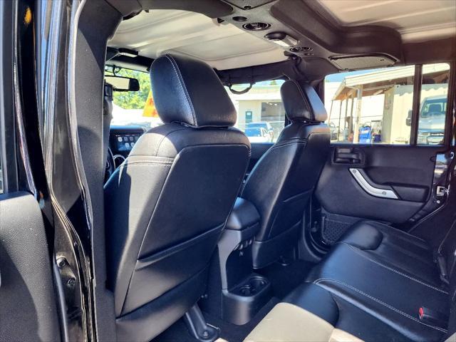 used 2015 Jeep Wrangler Unlimited car, priced at $19,995