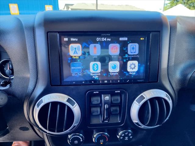 used 2015 Jeep Wrangler Unlimited car, priced at $19,995
