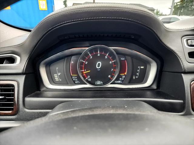 used 2016 Volvo XC70 car, priced at $14,995