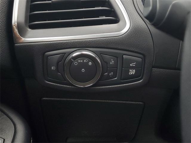 used 2022 Ford Edge car, priced at $23,415