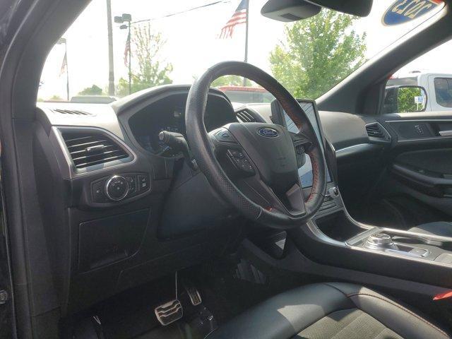 used 2022 Ford Edge car, priced at $28,250