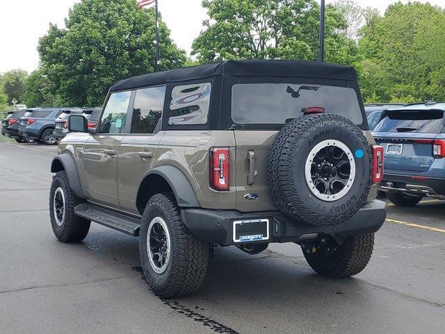 new 2025 Ford Bronco car, priced at $62,660