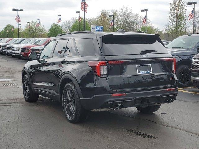 new 2025 Ford Explorer car, priced at $61,485