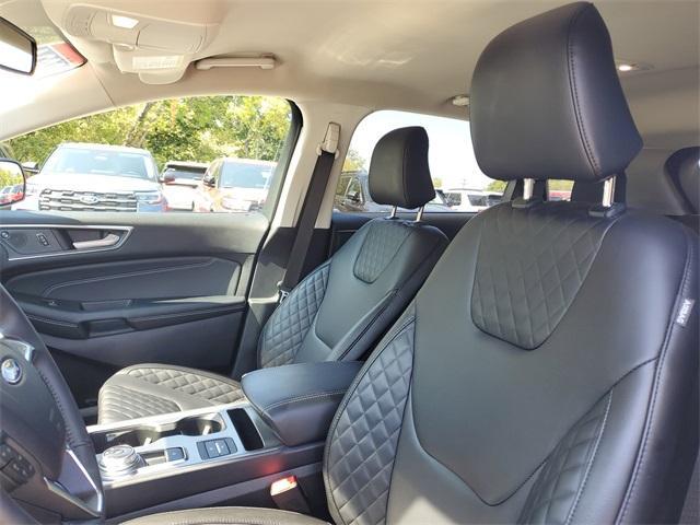 used 2024 Ford Edge car, priced at $36,599