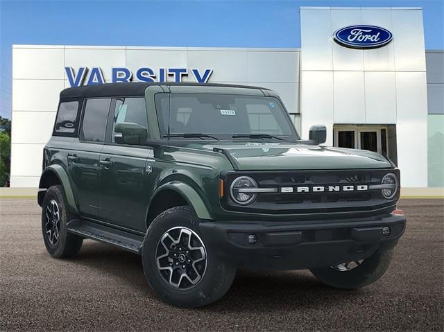new 2025 Ford Bronco car, priced at $55,200