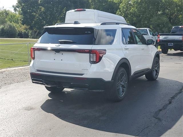 new 2025 Ford Explorer car, priced at $49,333