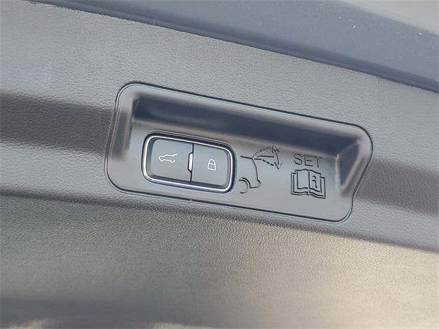 new 2025 Ford Explorer car, priced at $63,010