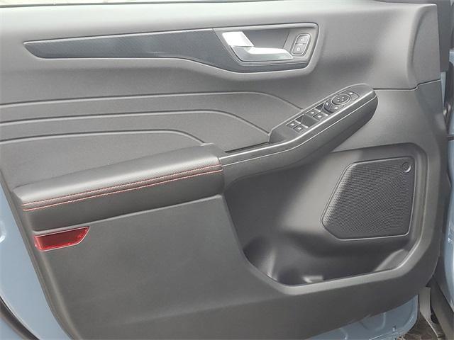 new 2025 Ford Escape car, priced at $34,095