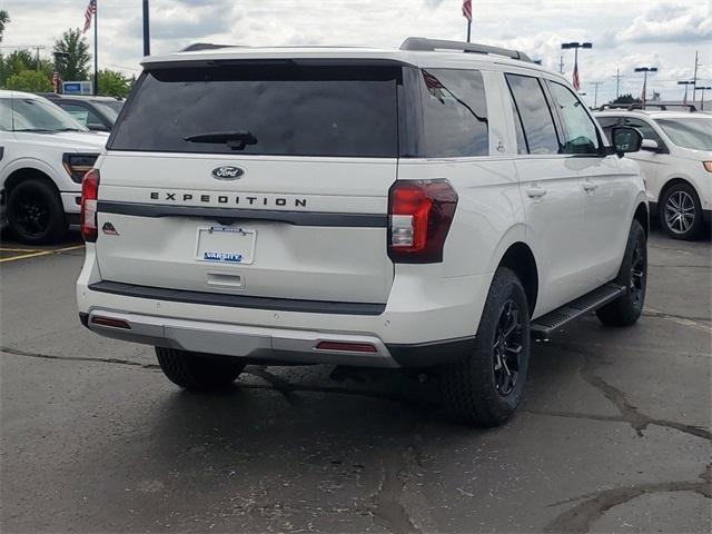 new 2024 Ford Expedition car, priced at $78,306