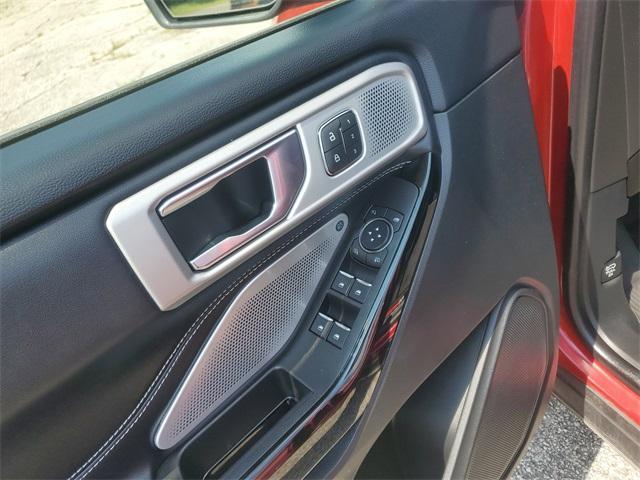 used 2022 Ford Explorer car, priced at $41,950