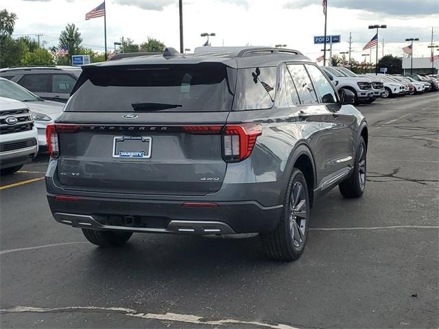 new 2025 Ford Explorer car, priced at $44,324