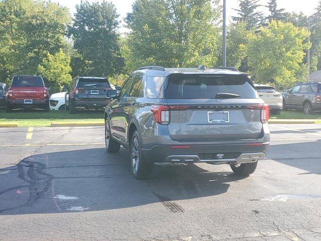 new 2025 Ford Explorer car, priced at $51,370