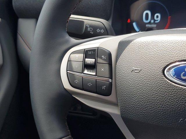 new 2025 Ford Explorer car, priced at $51,370