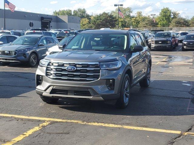 new 2025 Ford Explorer car, priced at $51,370