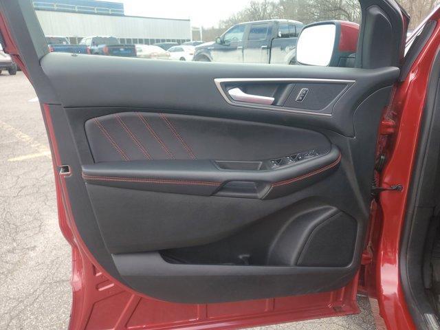 used 2023 Ford Edge car, priced at $33,350