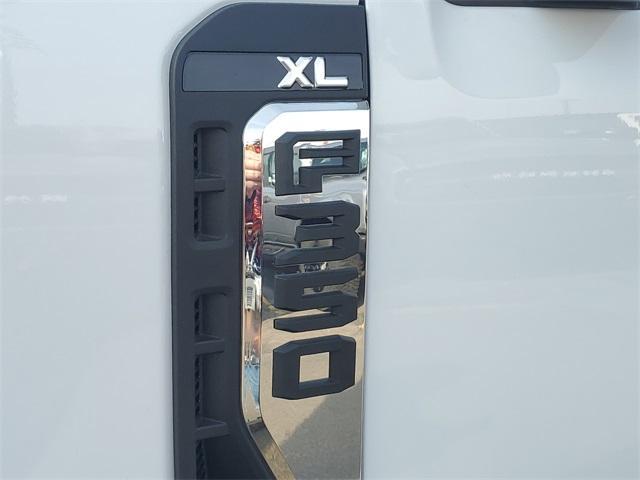 new 2024 Ford F-350 car, priced at $54,175