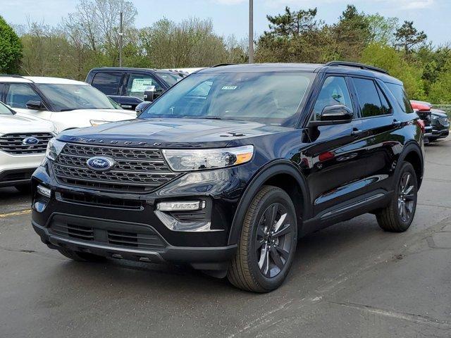 new 2024 Ford Explorer car, priced at $45,492