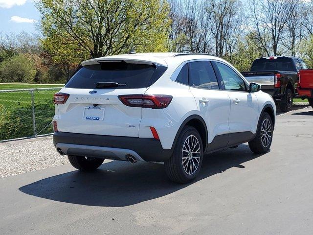 new 2025 Ford Escape car