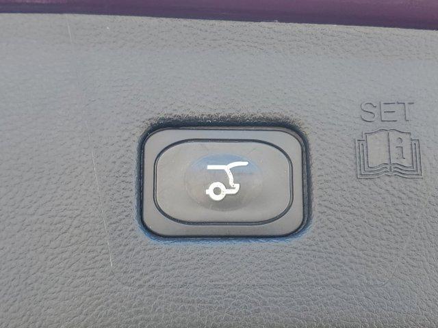 used 2022 Ford Edge car, priced at $26,432