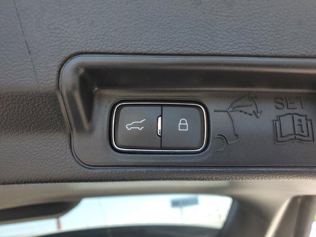 used 2022 Ford Explorer car, priced at $33,950