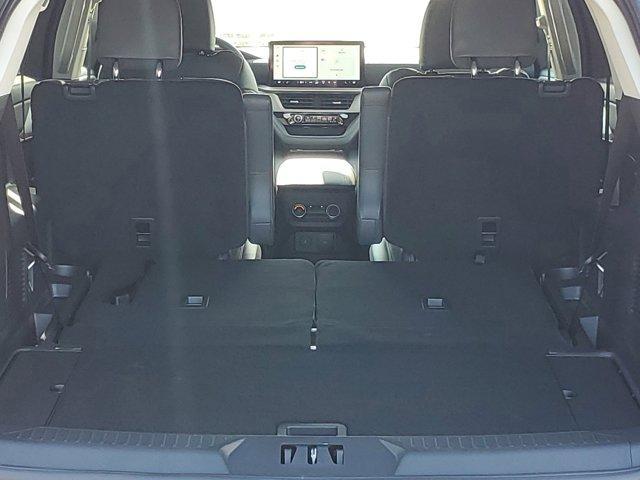 new 2025 Ford Explorer car