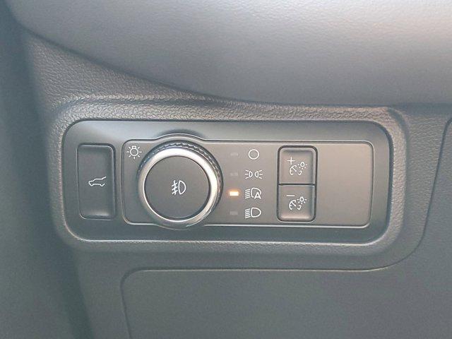 new 2025 Ford Explorer car