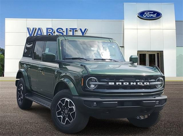 new 2025 Ford Bronco car, priced at $52,565