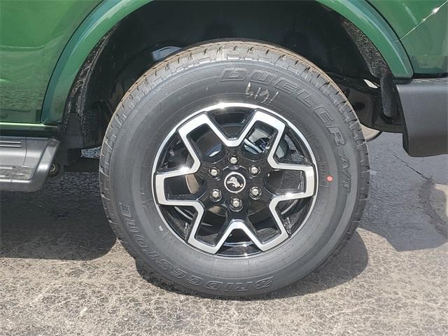 new 2025 Ford Bronco car, priced at $52,565